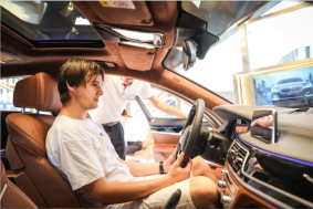 2019常州大區新BMW 7系吾悅國際商圈體驗活動圓滿結束(5)306