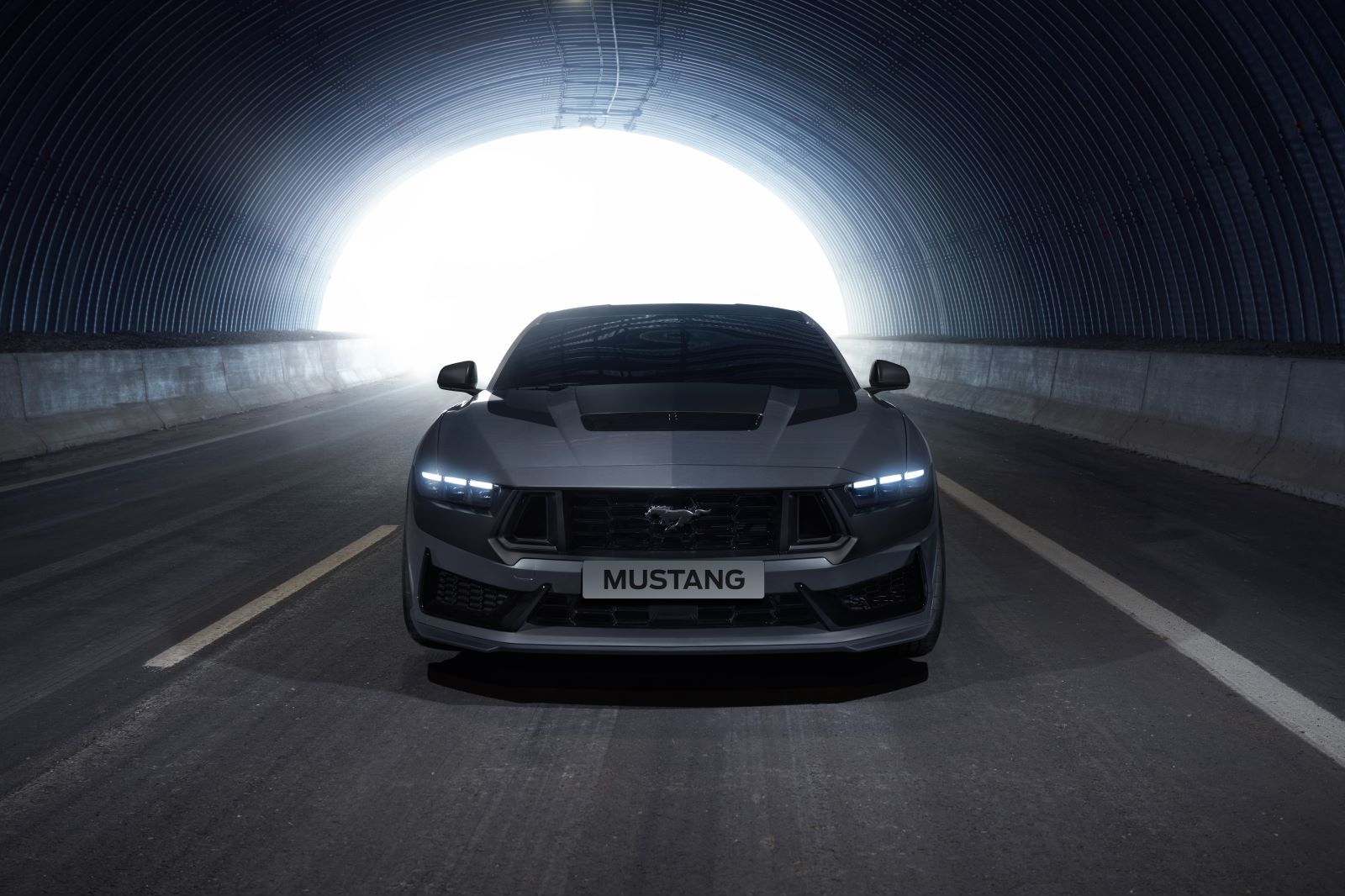 全新福特Mustang Dark Horse中國首秀，獨一無二的5.0升V8自吸動力